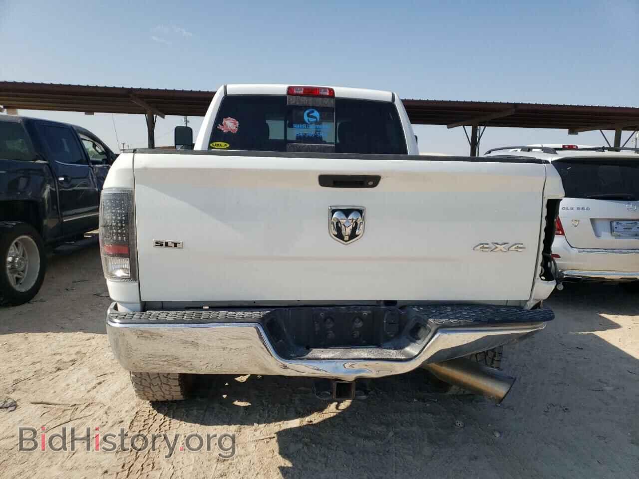 2014 RAM All Models - VIN: 3C6UR5DL5EG120105 - Photo 6