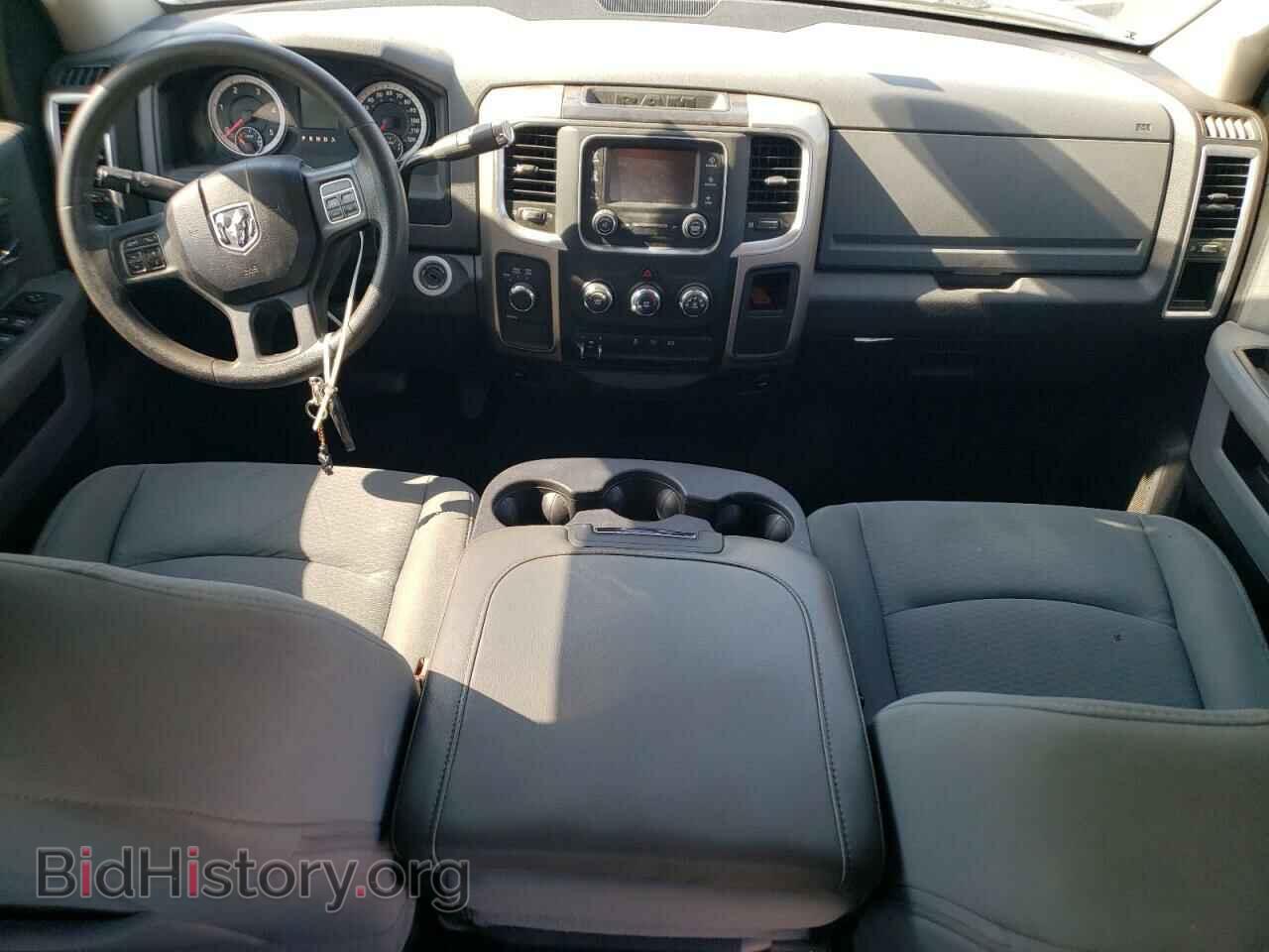 2014 RAM All Models - VIN: 3C6UR5DL5EG120105 - Photo 8