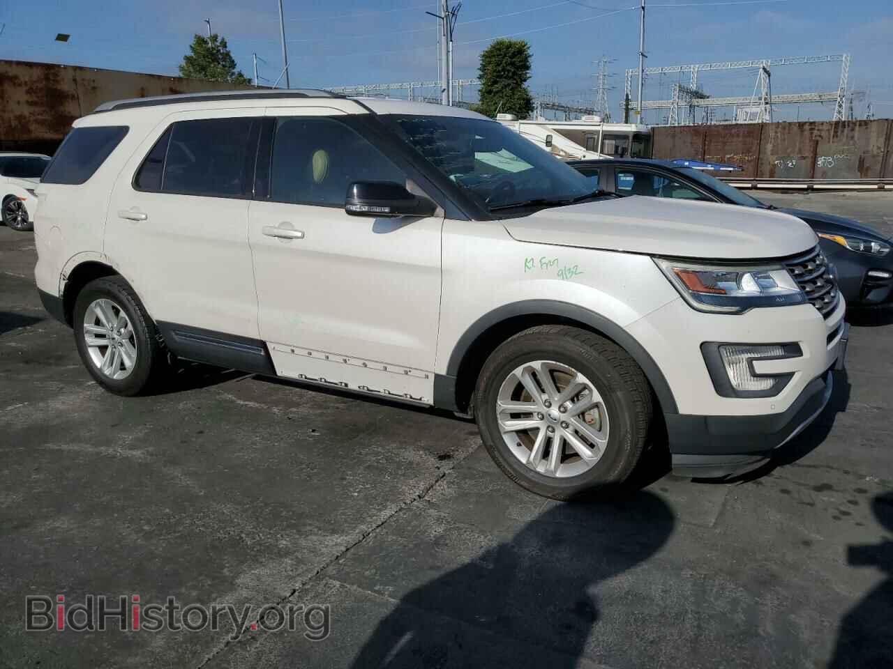 2017 FORD EXPLORER - VIN: 1FM5K7D82HGC55708 - Photo 4