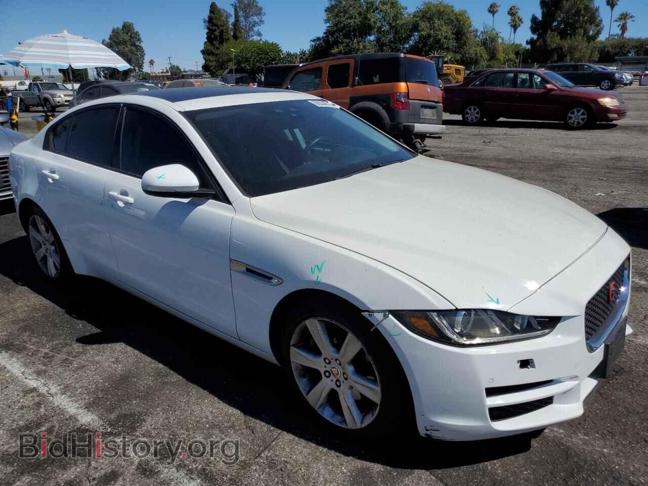 2017 JAGUAR XE - VIN: SAJAE4BG2HA951671 - Фото 4
