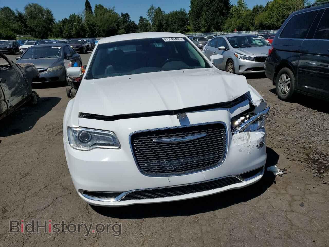 2015 CHRYSLER 300 - VIN: 2C3CCAAG8FH930792 - Фото 5