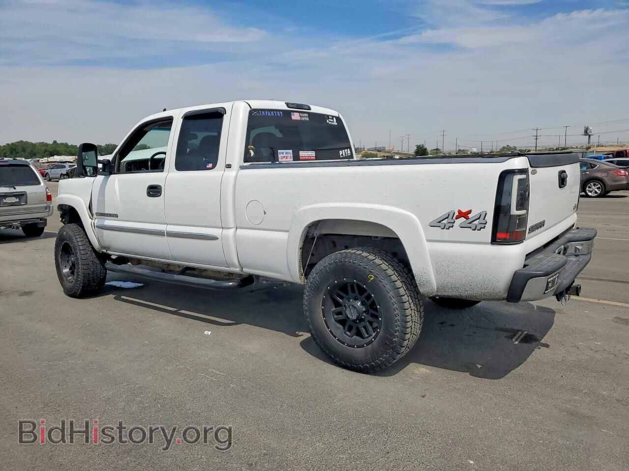 2006 GMC SIERRA - VIN: 1GTHK29U06E137739 - Фото 2