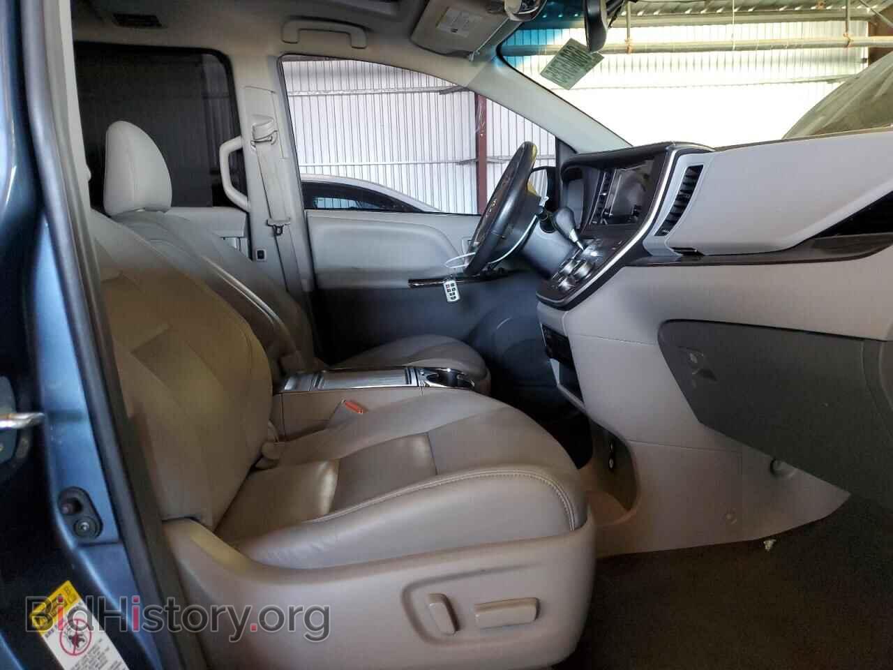 2017 TOYOTA All Models - VIN: 5TDYZ3DC3HS802534 - Фото 7