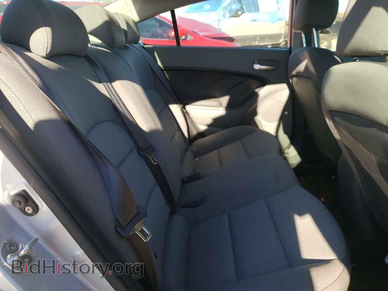 2017 KIA FORTE - VIN: 3KPFK4A70HE045451 - Фото 6
