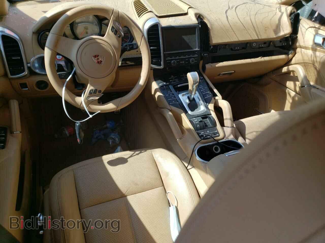 2011 PORSCHE CAYENNE - VIN: WP1AB2A20BLA47037 - Photo 8