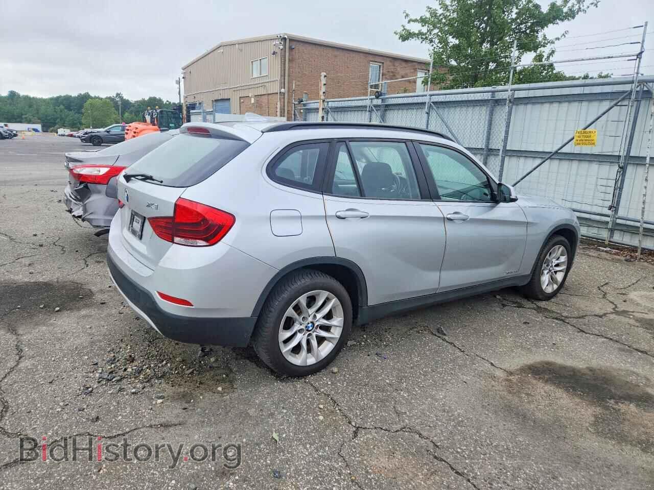 2015 BMW X1 - VIN: WBAVL1C52FVY27470 - Фото 3