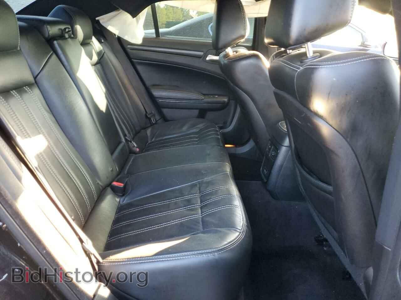 2016 CHRYSLER 300 - VIN: 2C3CCAGG2GH270757 - Фото 10