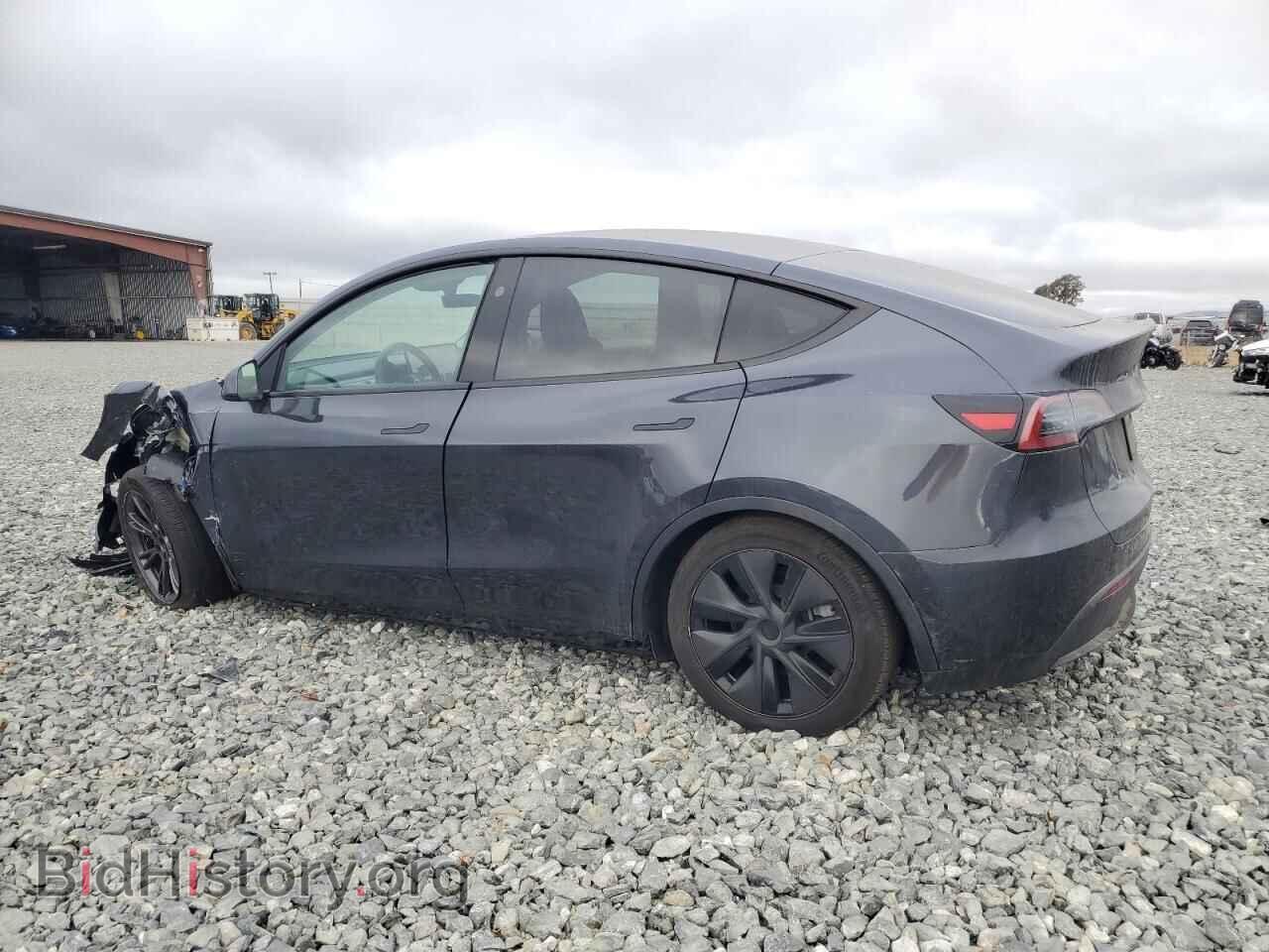 2025 TESLA MODEL Y - VIN: 7SAYGDED6SF315216 - Фото 2
