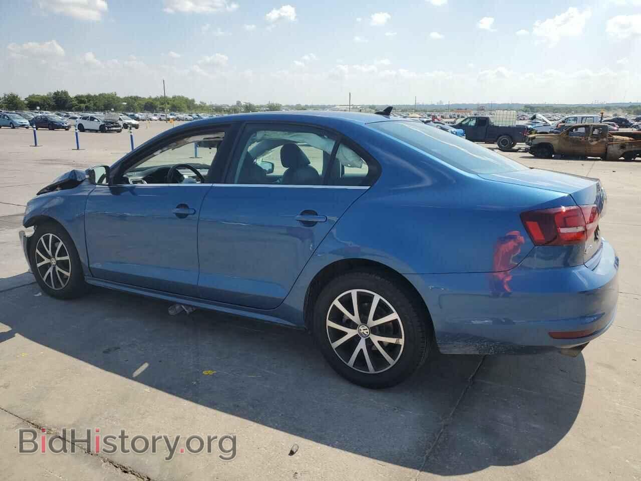 2017 VOLKSWAGEN JETTA - VIN: 3VWDB7AJXHM403839 - Фото 2