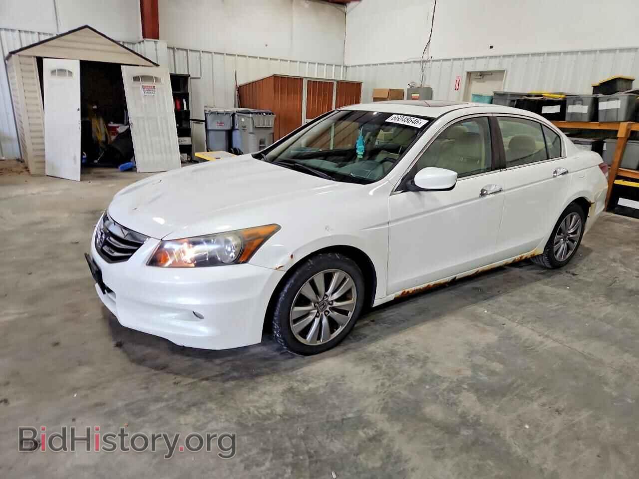 Photo 1HGCP3F80CA009482 - HONDA ACCORD 2012