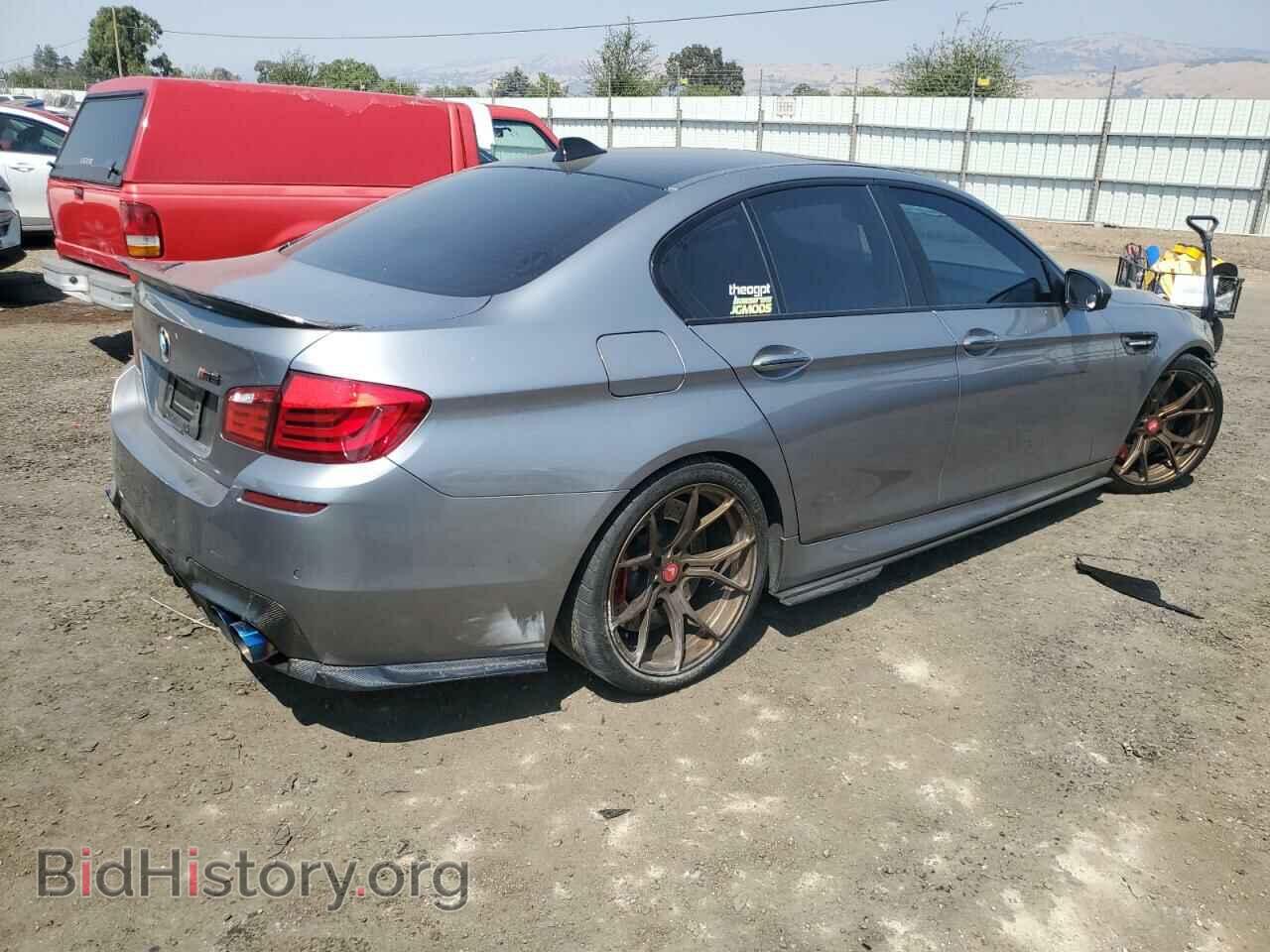 2013 BMW M5 - VIN: WBSFV9C50DD096128 - Фото 3