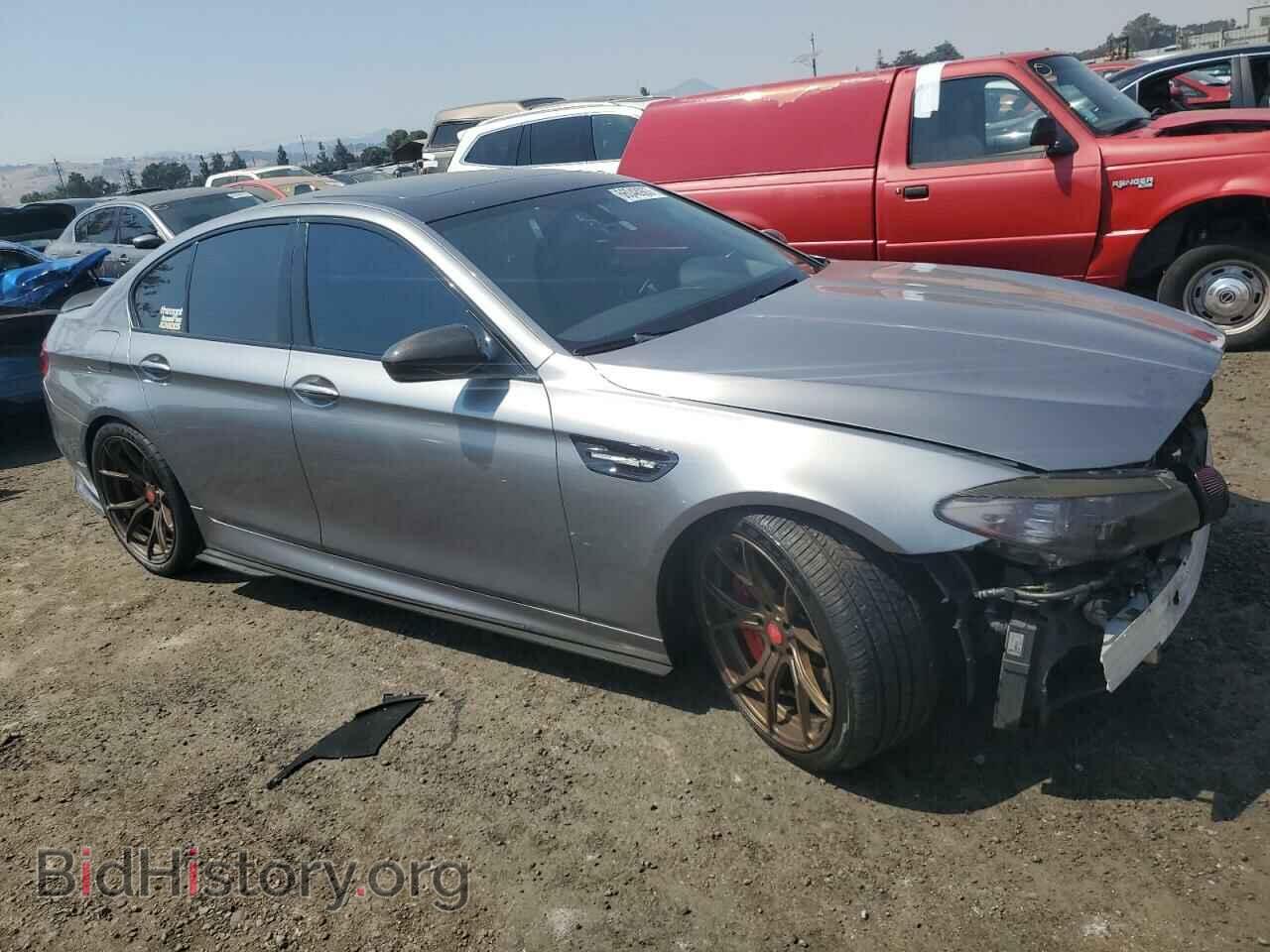 2013 BMW M5 - VIN: WBSFV9C50DD096128 - Фото 4