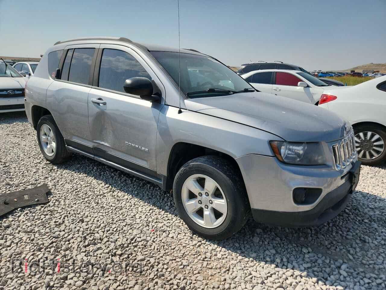 2015 JEEP COMPASS - VIN: 1C4NJCBA8FD418480 - Фото 4