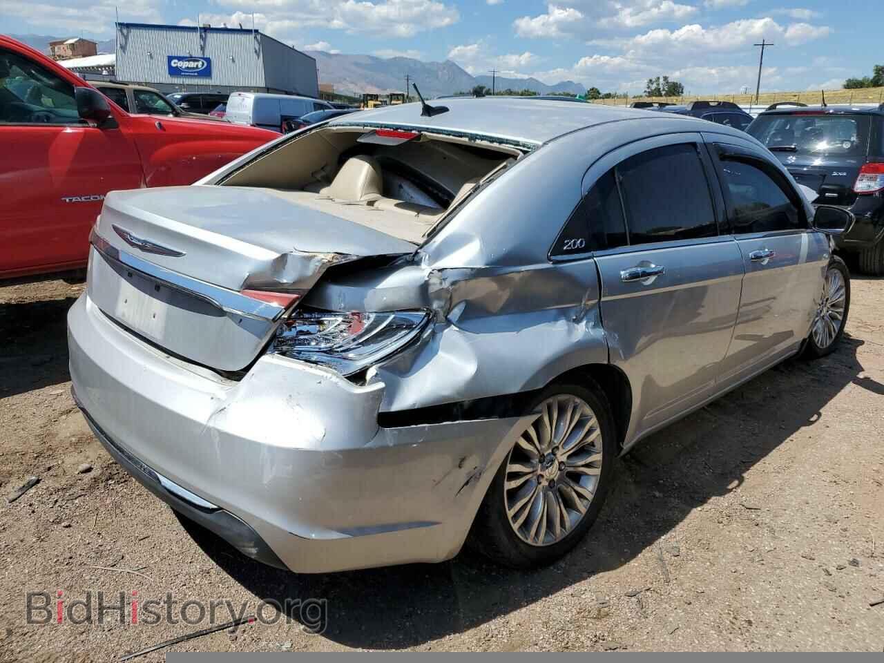 2011 CHRYSLER 200 - VIN: 1C3BC2FB6BN527152 - Фото 3