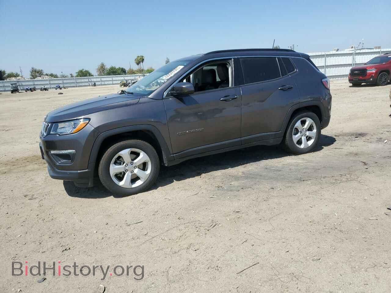 Photo 3C4NJCBB9KT855451 - JEEP COMPASS 2019