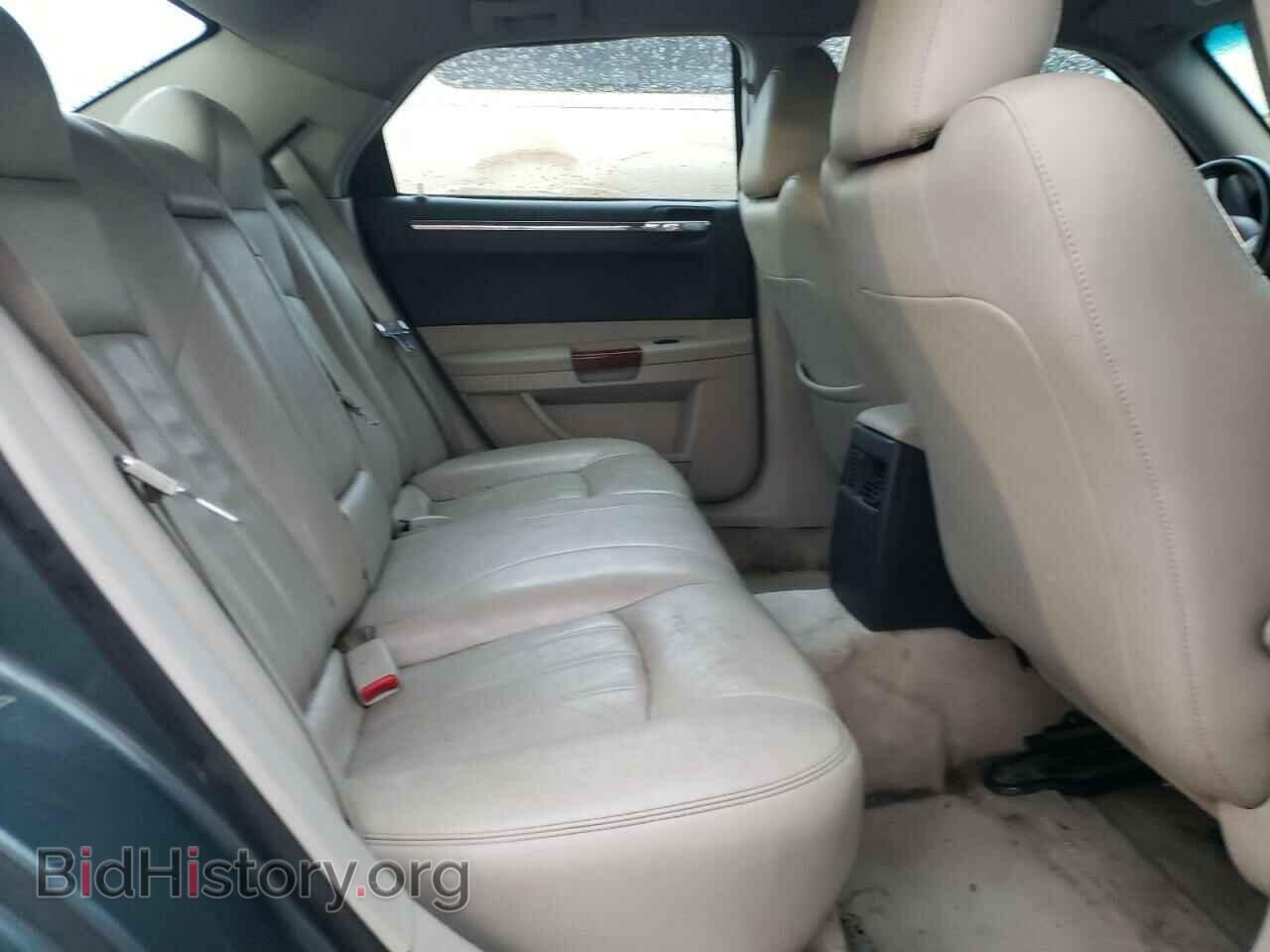 2006 CHRYSLER 300 - VIN: 2C3KA63H86H188933 - Фото 6