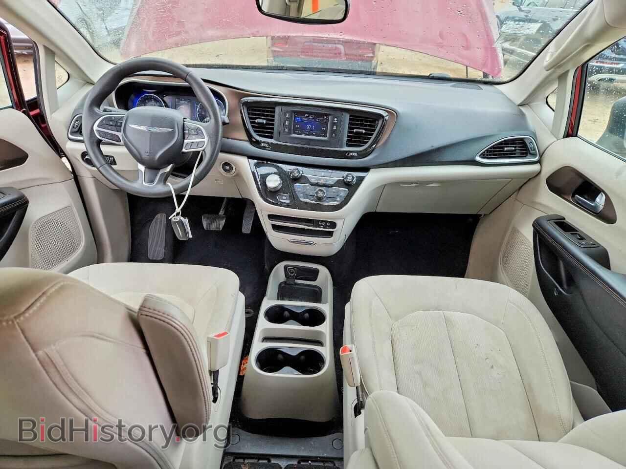2017 CHRYSLER PACIFICA - VIN: 2C4RC1CG0HR509133 - Photo 8