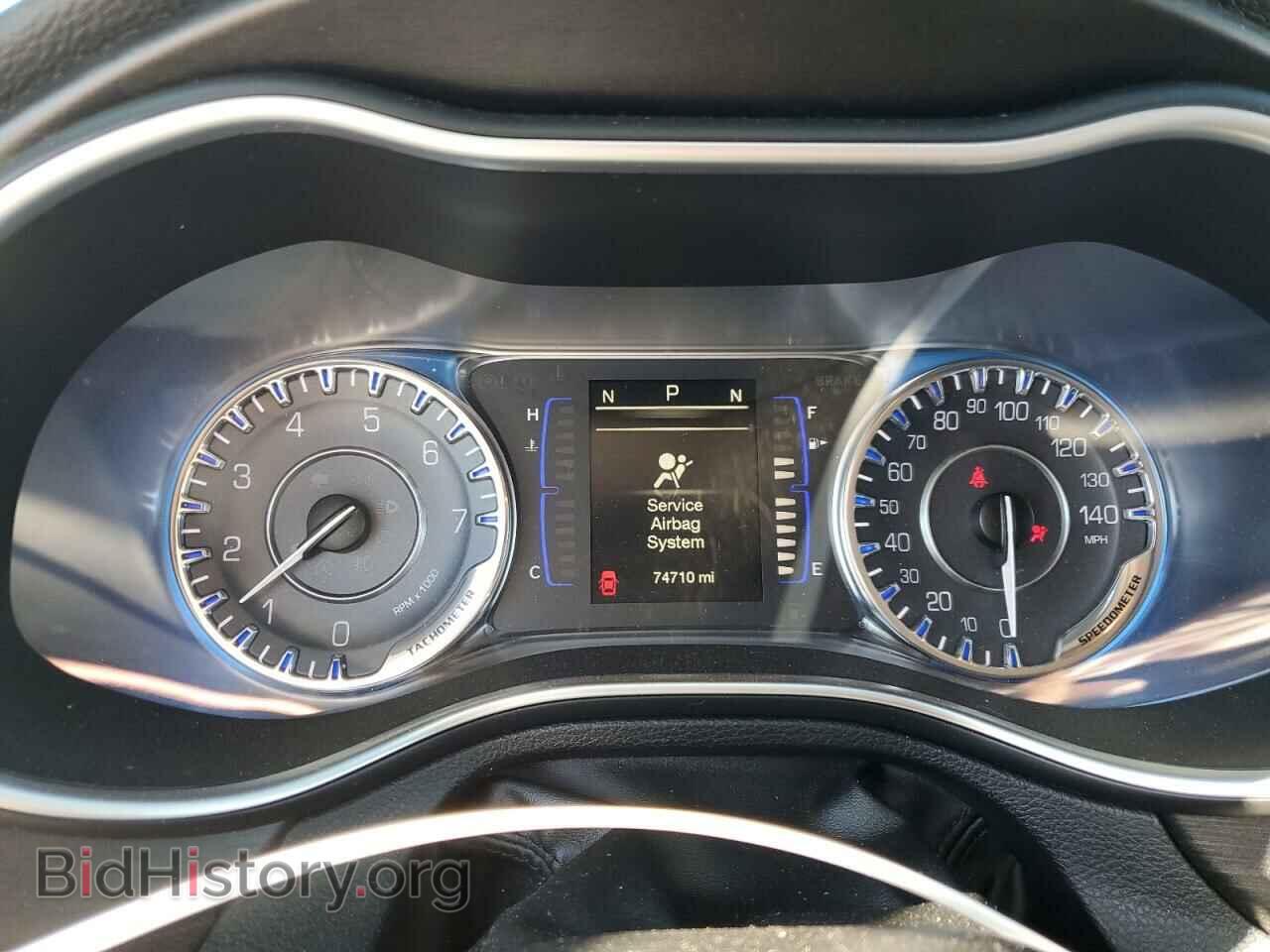 2016 CHRYSLER 200 - VIN: 1C3CCCAB8GN161784 - Фото 9