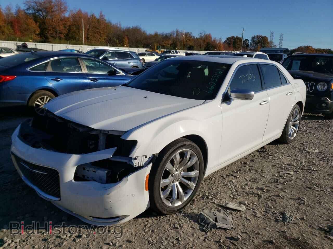 2015 CHRYSLER 300 - VIN: 2C3CCAPG2FH830467 - Фото 2
