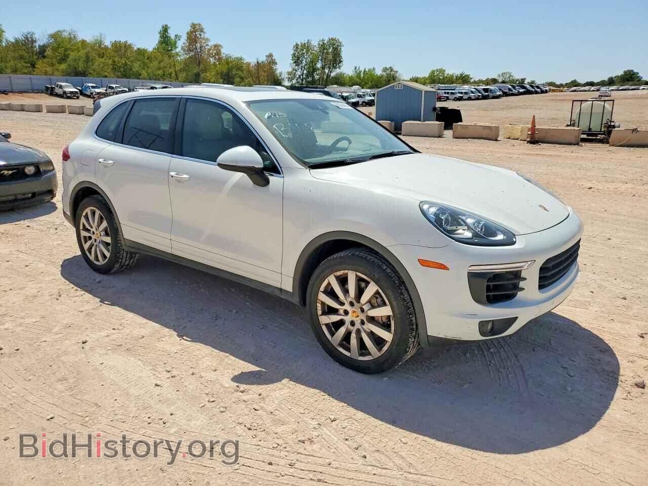 2017 PORSCHE CAYENNE - VIN: WP1AB2A24HLA52752 - Photo 4