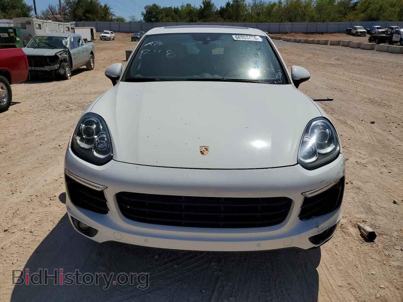 2017 PORSCHE CAYENNE - VIN: WP1AB2A24HLA52752 - Photo 5