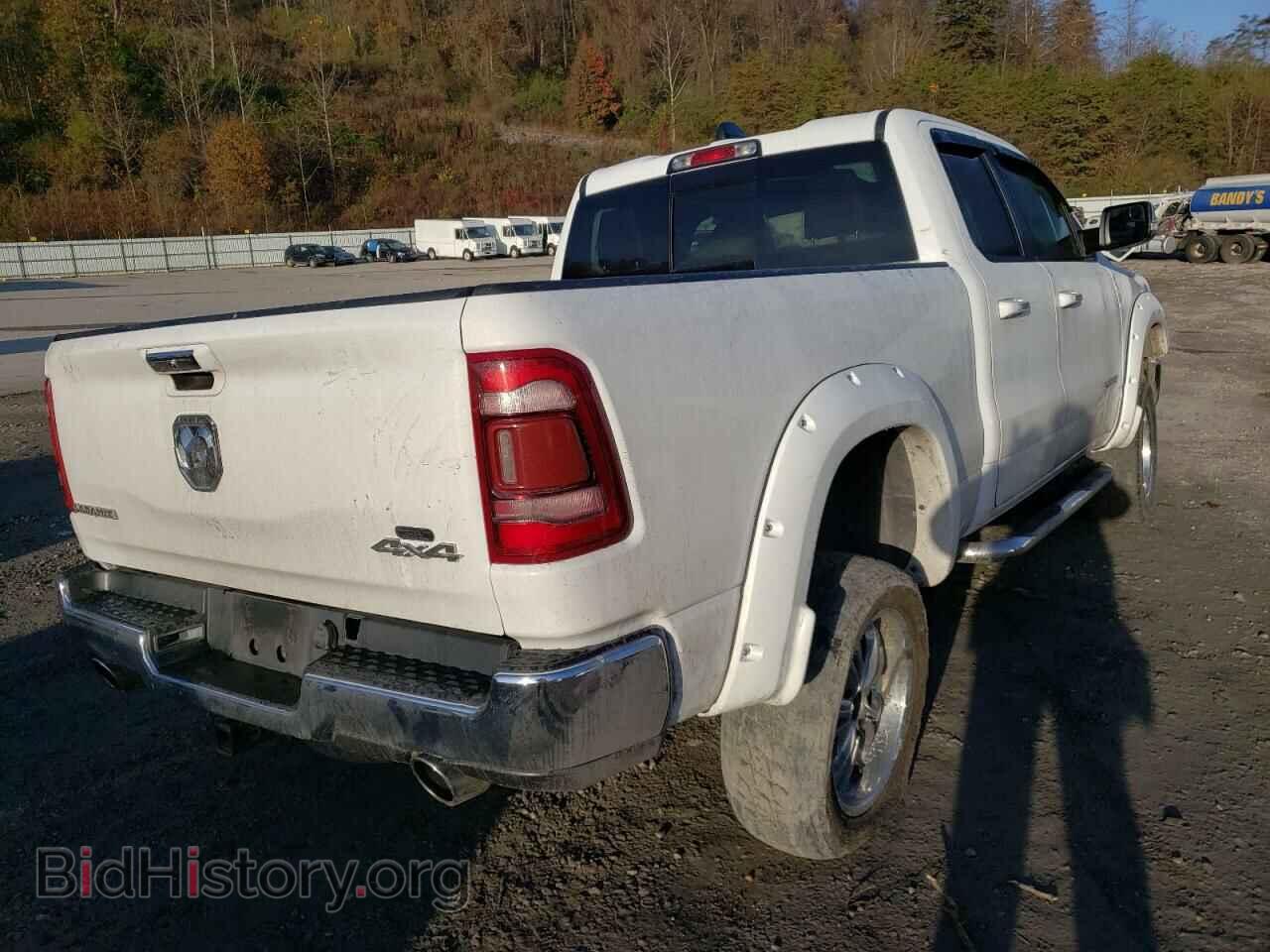 2020 RAM 1500 - VIN: 1C6SRFDT2LN227579 - Photo 4