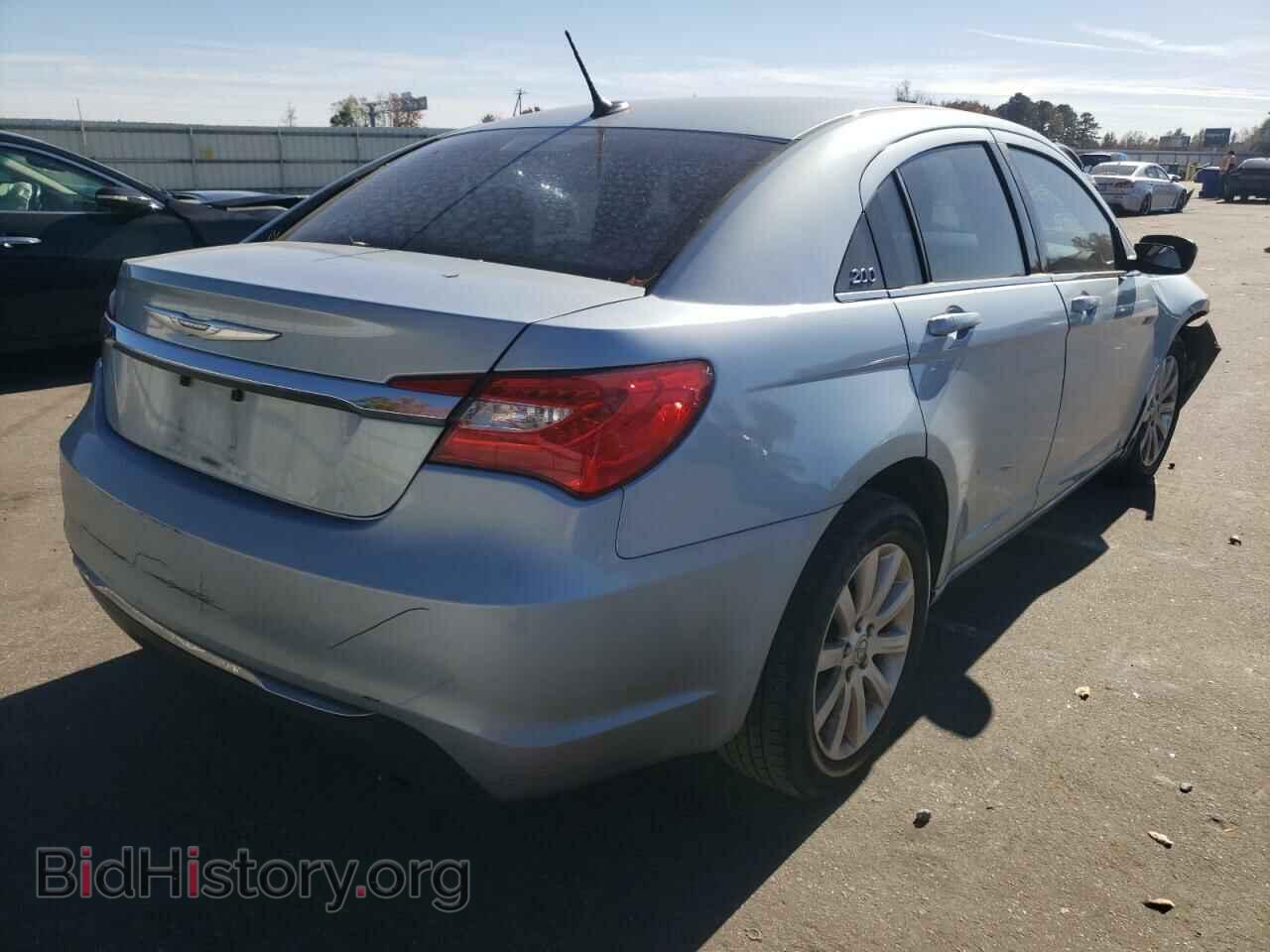 2013 CHRYSLER 200 - VIN: 1C3CCBBB4DN503834 - Фото 4
