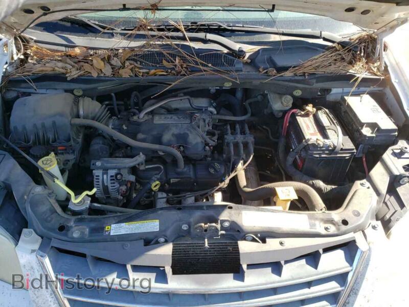 2010 Chrysler MINIVAN (VIN 2A4RR5D19AR230294) — photo 7 of 10
