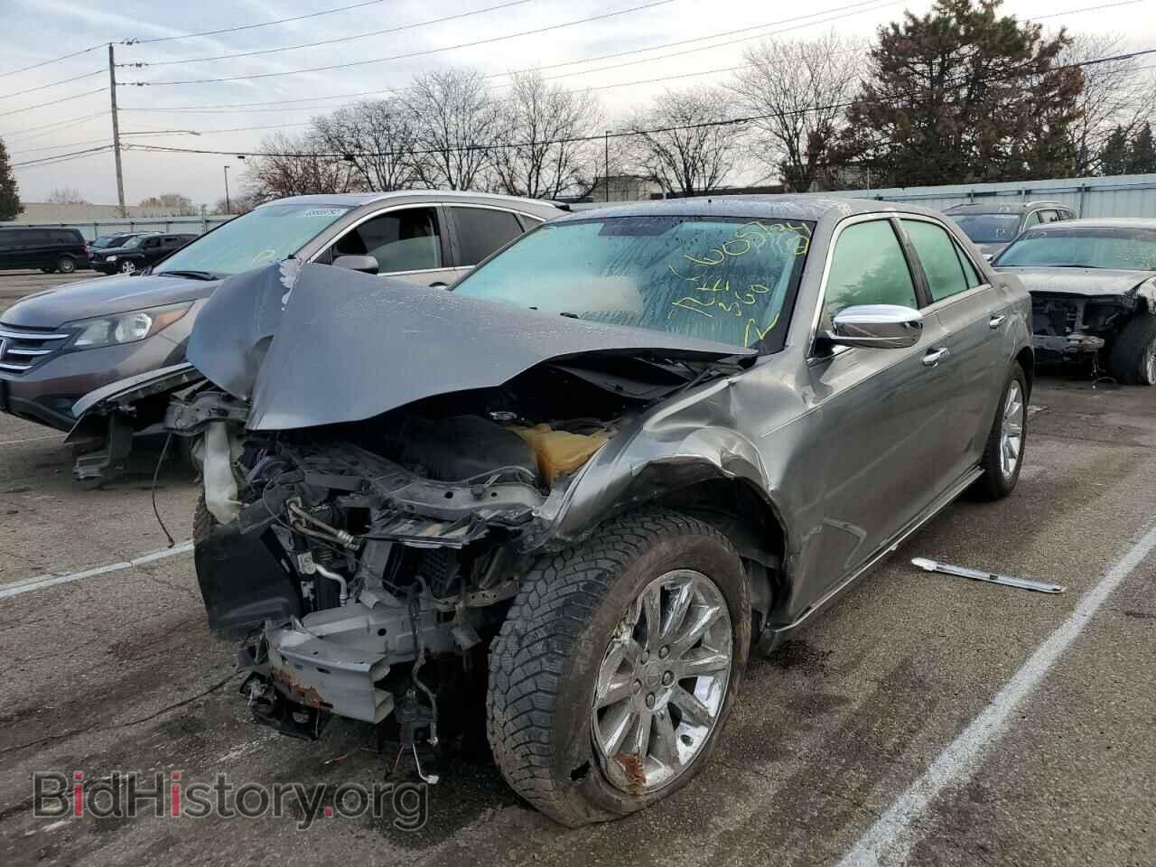 2011 CHRYSLER 300 - VIN: 2C3CA5CG6BH558843 - Фото 2