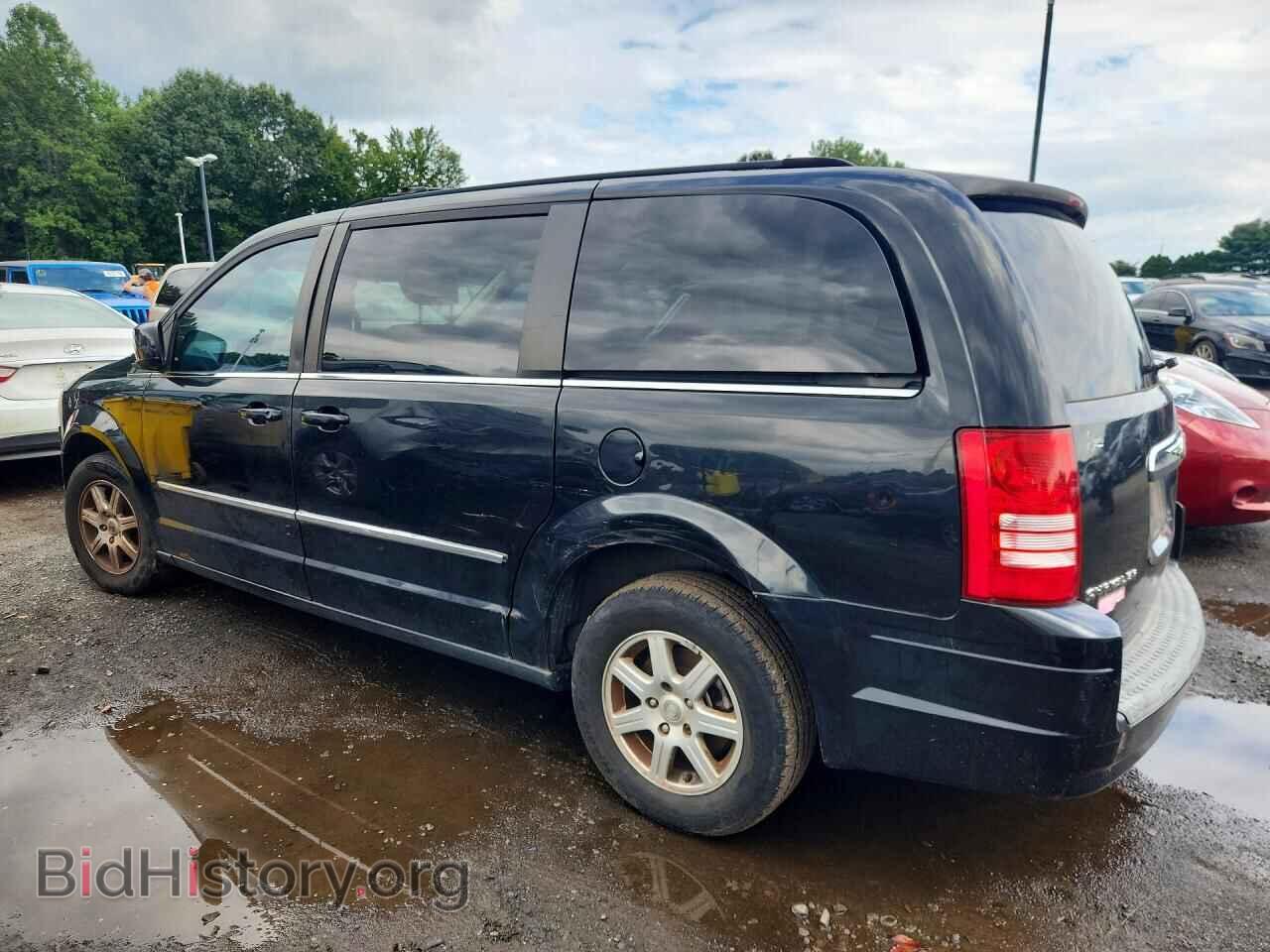 2010 CHRYSLER MINIVAN - VIN: 2A4RR5D10AR198674 - Фото 2