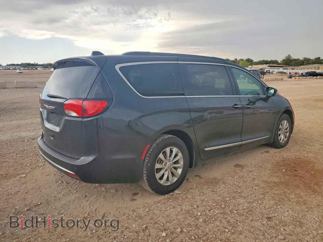 2017 CHRYSLER PACIFICA - VIN: 2C4RC1BG4HR543867 - Photo 3