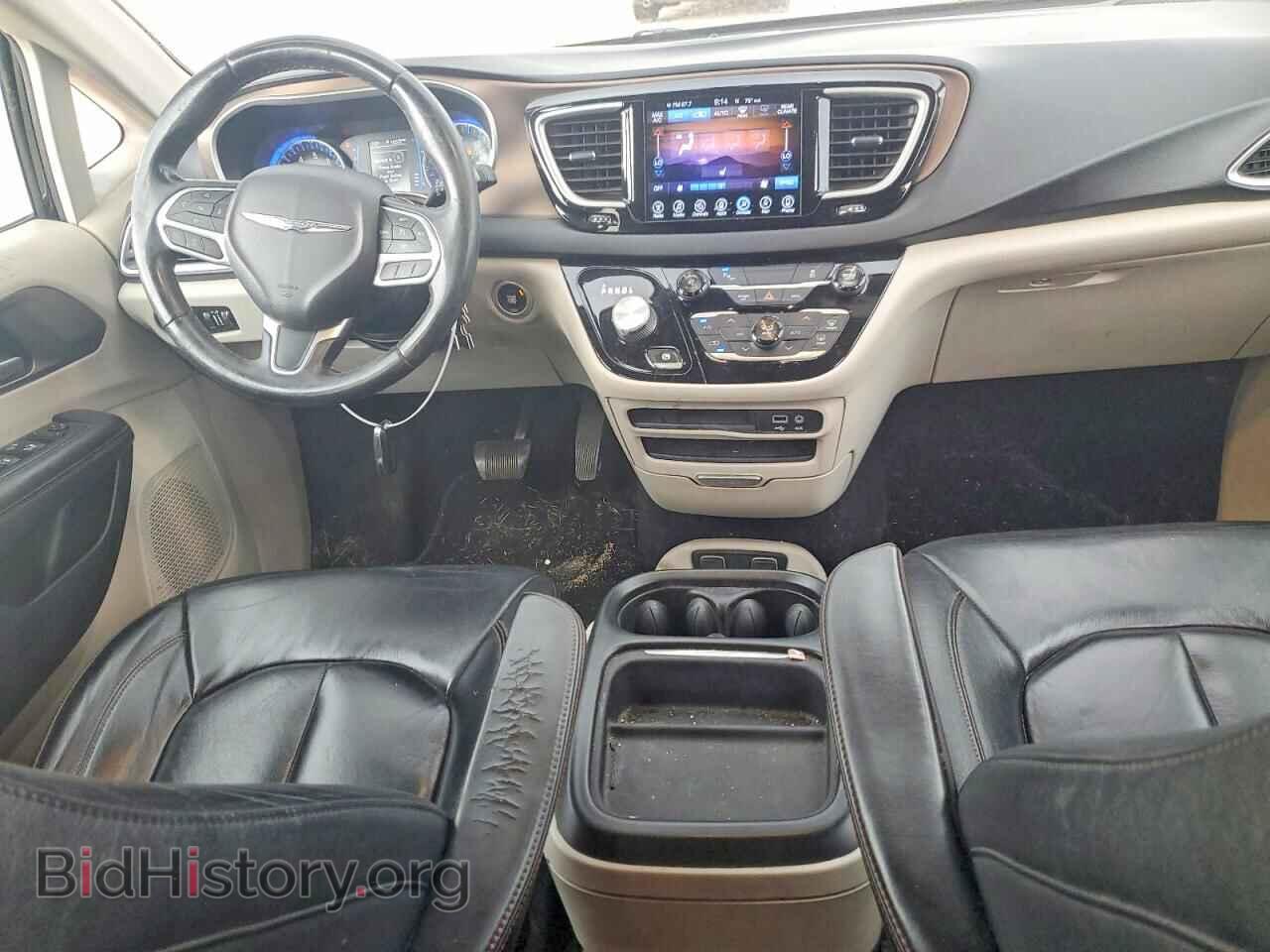 2017 CHRYSLER PACIFICA - VIN: 2C4RC1BG4HR543867 - Photo 8