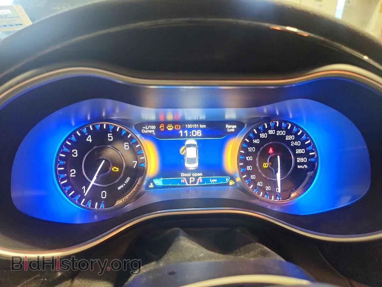 2016 CHRYSLER 200 - VIN: 1C3CCCCGXGN187053 - Photo 9