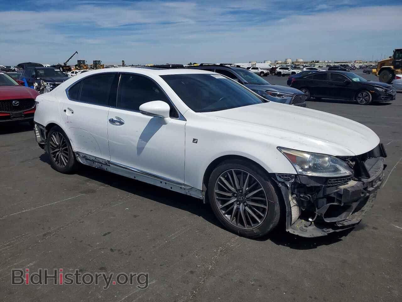 2013 LEXUS LS460 - VIN: JTHBL5EF4D5121129 - Photo 4