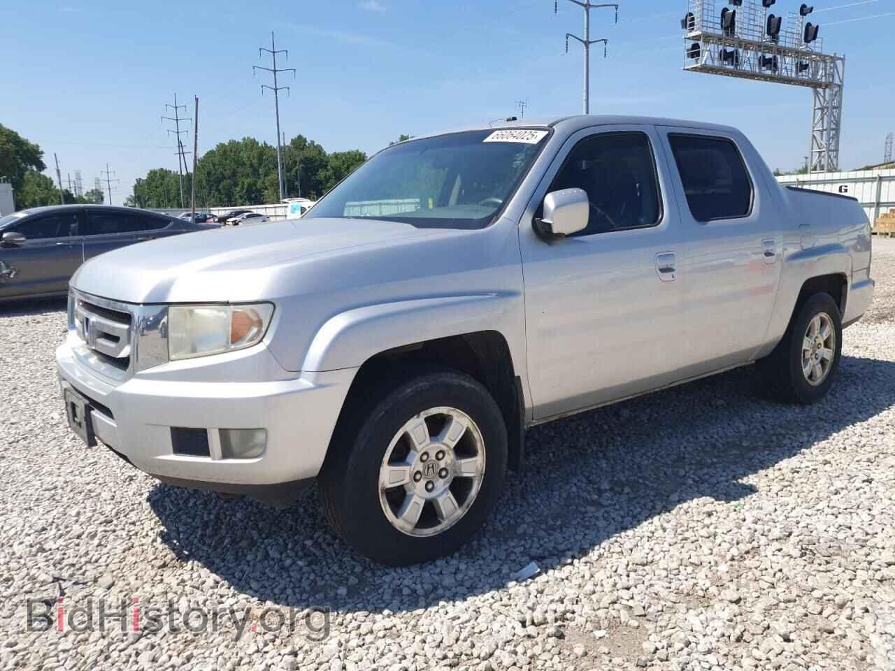 Photo 5FPYK1F4XBB453230 - HONDA RIDGELINE 2011