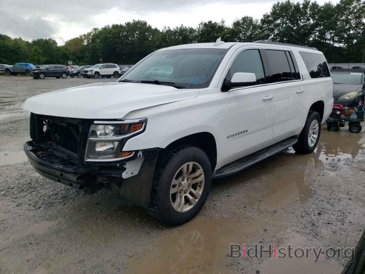 Chevrolet Suburban 2016
