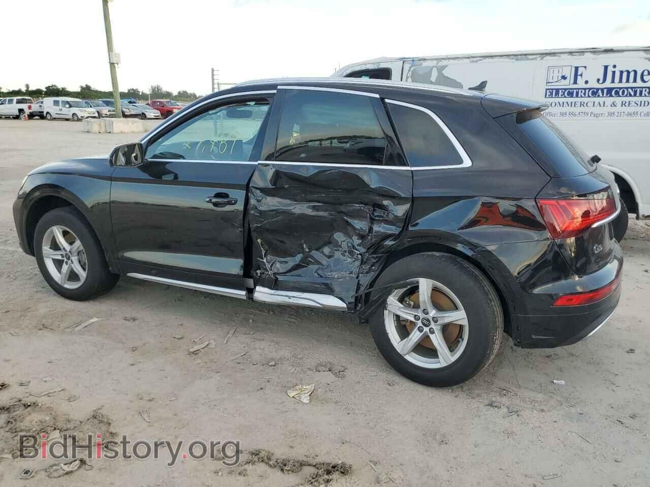 2021 AUDI Q5 - VIN: WA1AAAFY2M2102957 - Фото 2