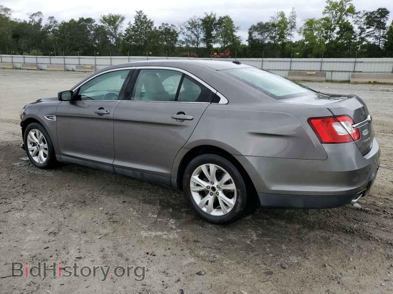 2011 FORD TAURUS - VIN: 1FAHP2EWXBG121156 - Photo 2