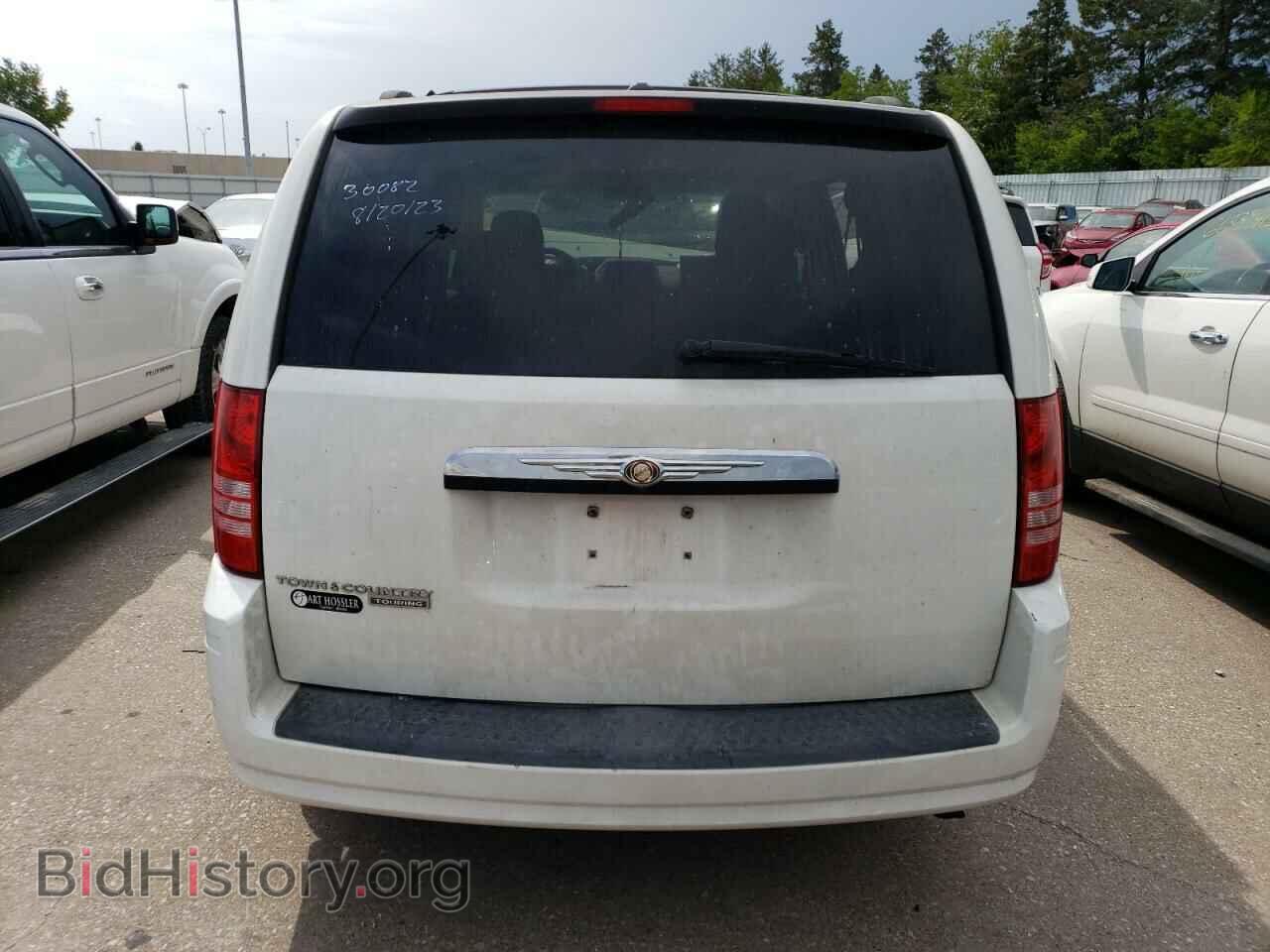 2008 CHRYSLER MINIVAN - VIN: 2A8HR54P88R834864 - Фото 6