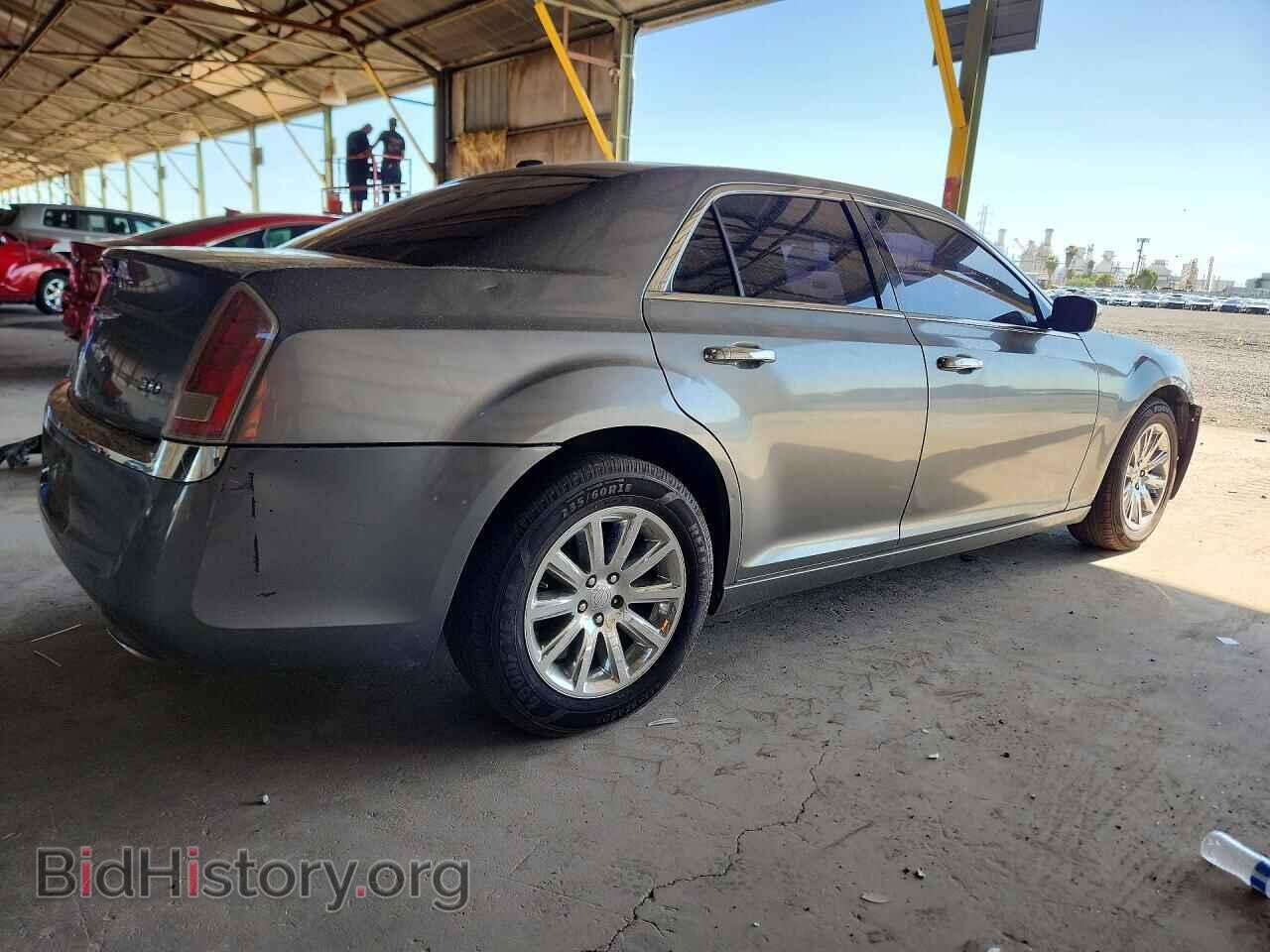 2011 CHRYSLER 300 - VIN: 2C3CA5CG5BH584463 - Фото 3