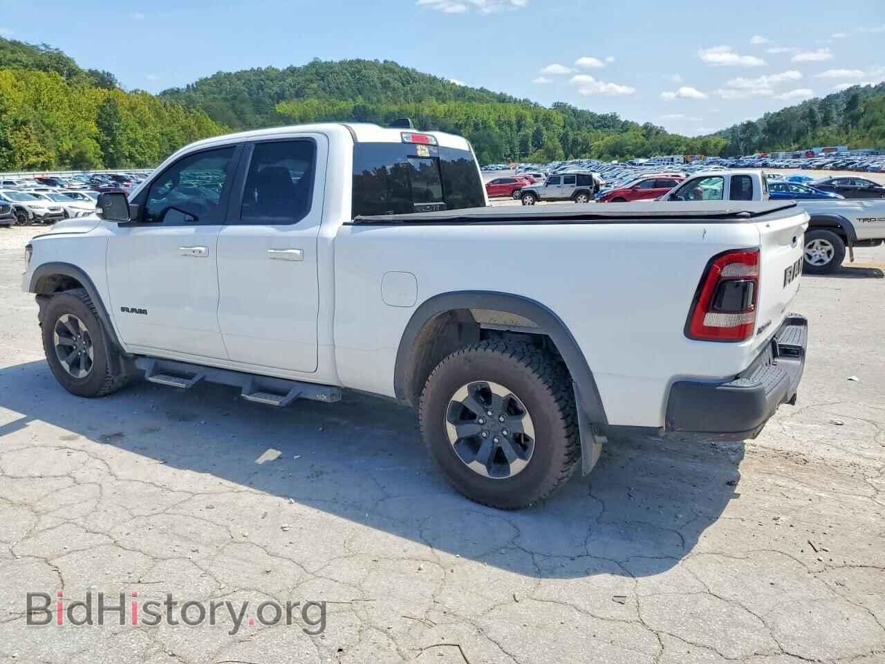 2019 RAM 1500 - VIN: 1C6SRFET8KN661700 - Фото 2