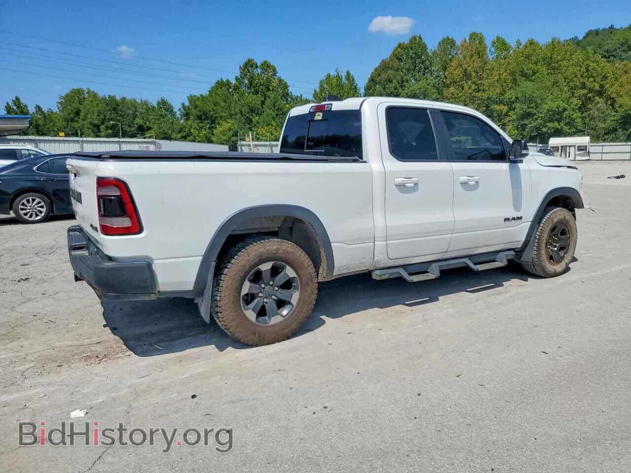 2019 RAM 1500 - VIN: 1C6SRFET8KN661700 - Фото 3
