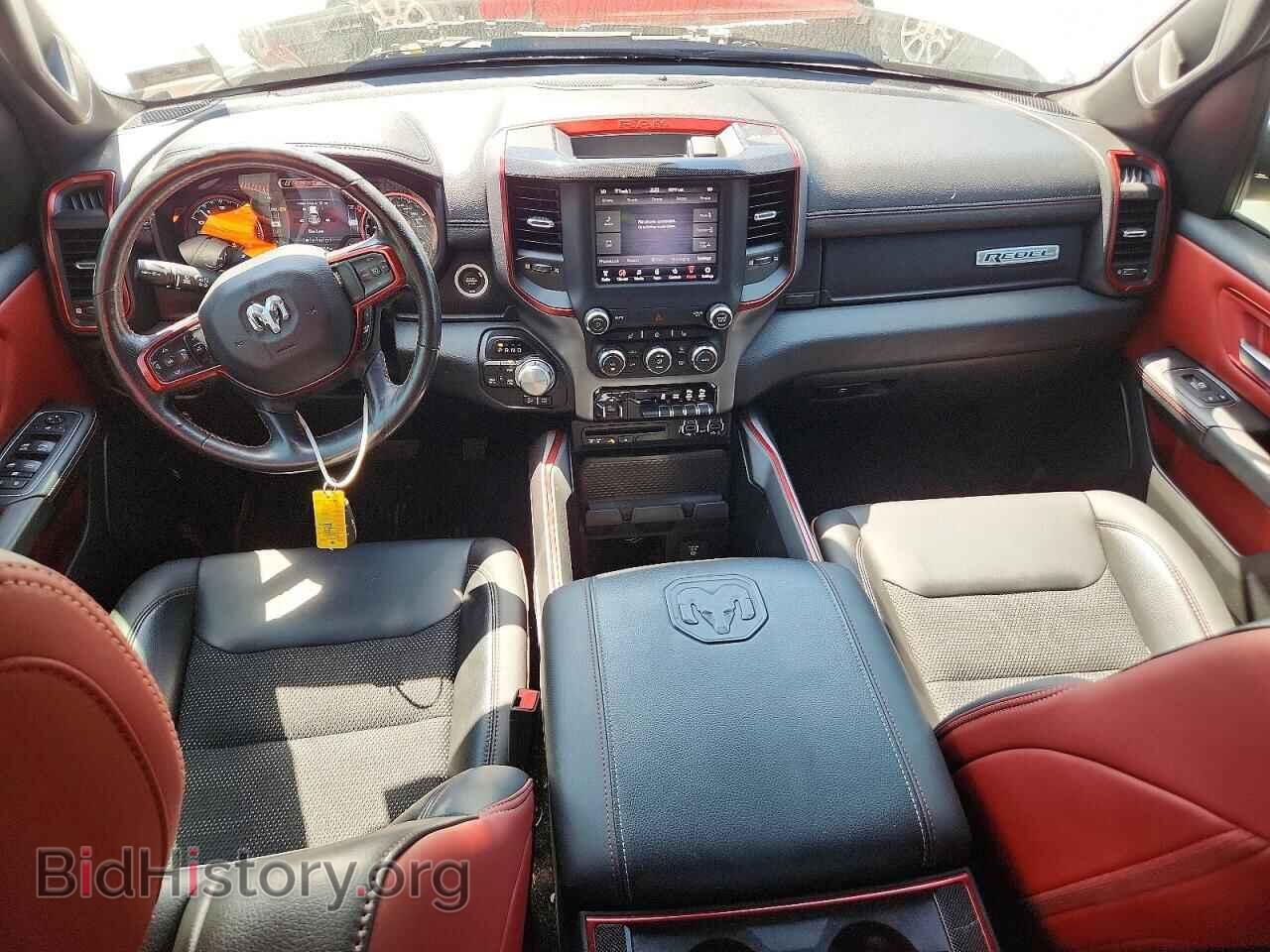 2019 RAM 1500 - VIN: 1C6SRFET8KN661700 - Фото 8