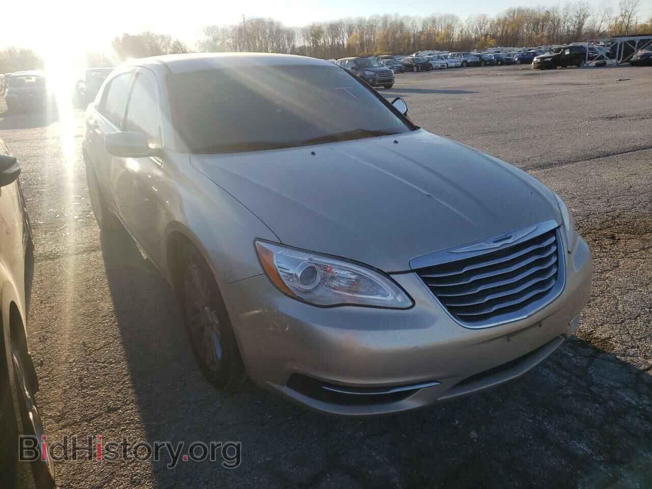 2013 CHRYSLER 200 - VIN: 1C3CCBAB3DN698357 - Фото 9