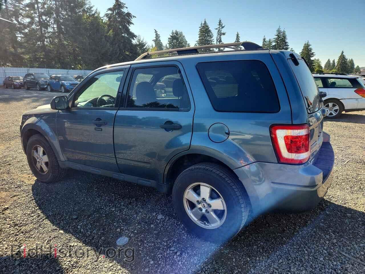 2011 FORD ESCAPE - VIN: 1FMCU0D78BKB71574 - Фото 2