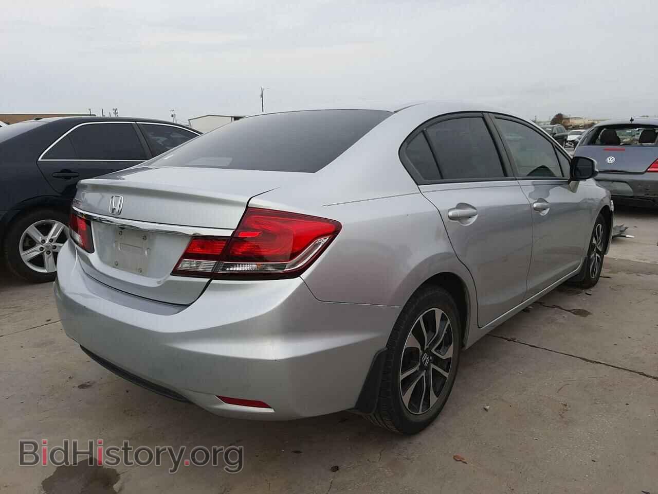 2013 HONDA CIVIC - VIN: 2HGFB2F82DH557587 - Фото 4