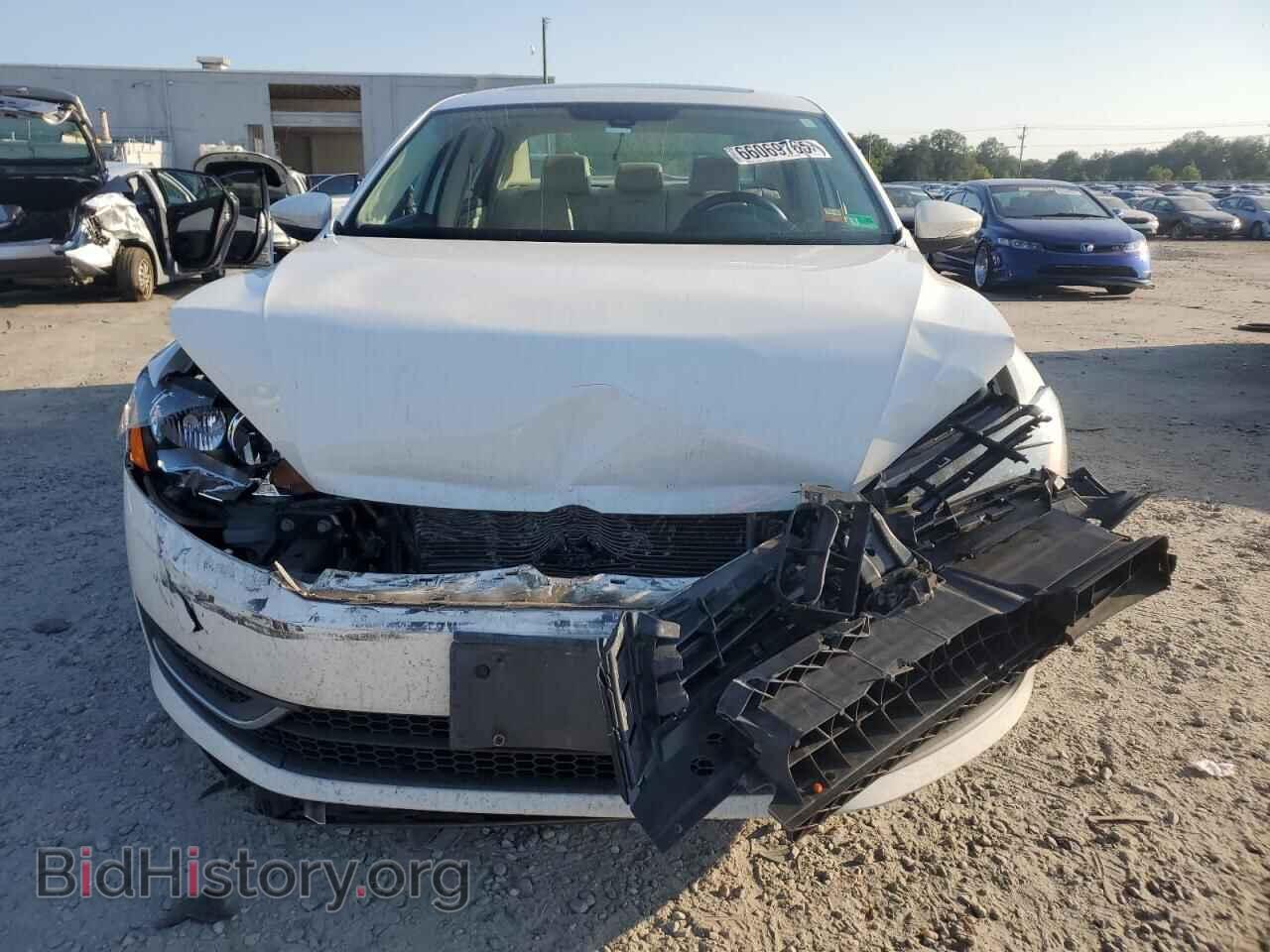 2012 VOLKSWAGEN PASSAT - VIN: 1VWBP7A38CC107402 - Фото 5