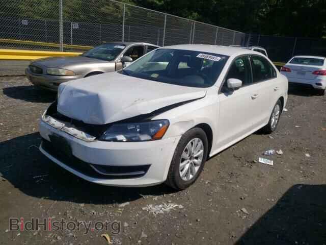 2013 VOLKSWAGEN PASSAT - VIN: 1VWAP7A33DC040043 - Фото 2