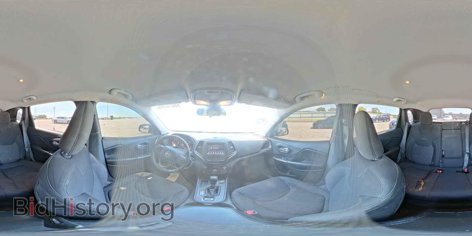 2019 JEEP CHEROKEE - VIN: 1C4PJLCB9KD147861 - Photo 16
