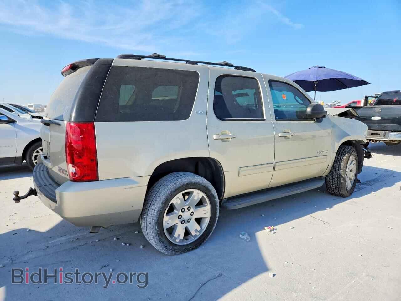 2013 GMC YUKON - VIN: 1GKS2CE04DR128339 - Photo 3